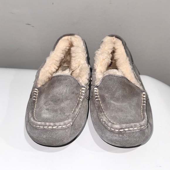 UGG Ansley Slipper Women Size 7 Grey Excellent Suede Wool Lined Moccasin 1106878 - Picture 8 of 9